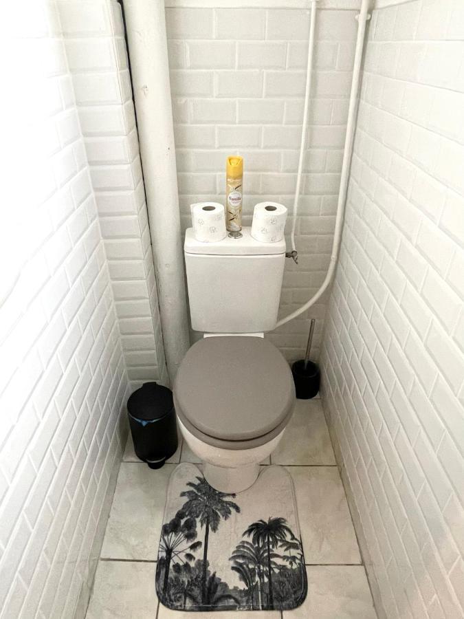 Joli Appartement Spacieux A 3 Min A Pied De La Mer ニース エクステリア 写真